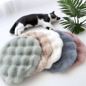 New Round Cat Mat Non-Slip Bottom Insulation Feature Pet Cushion Pad Washable Pet Blanket