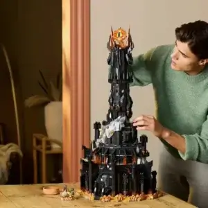Recreate the Dark Fortress with the 10333 Eye of Sauron Black Tower Building Blocks (5471PCS)